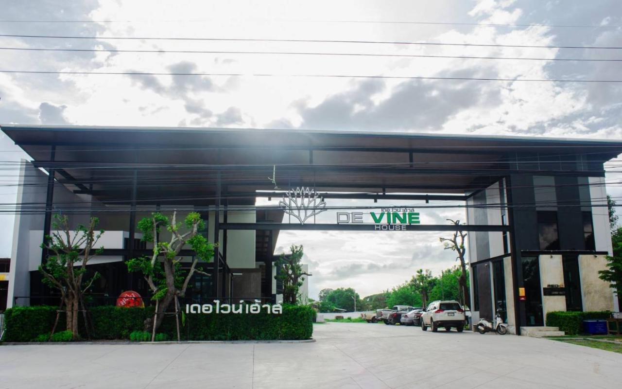 Hotel De Vine House Roi Et Exterior foto